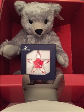 Swarovski Limited Edition Christmas Steiff Bear (2007)